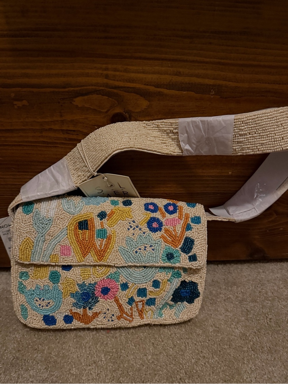 Beaded Floral Shoulder Bag - Cream with Multicolor Accents 🌺🌷RARE
